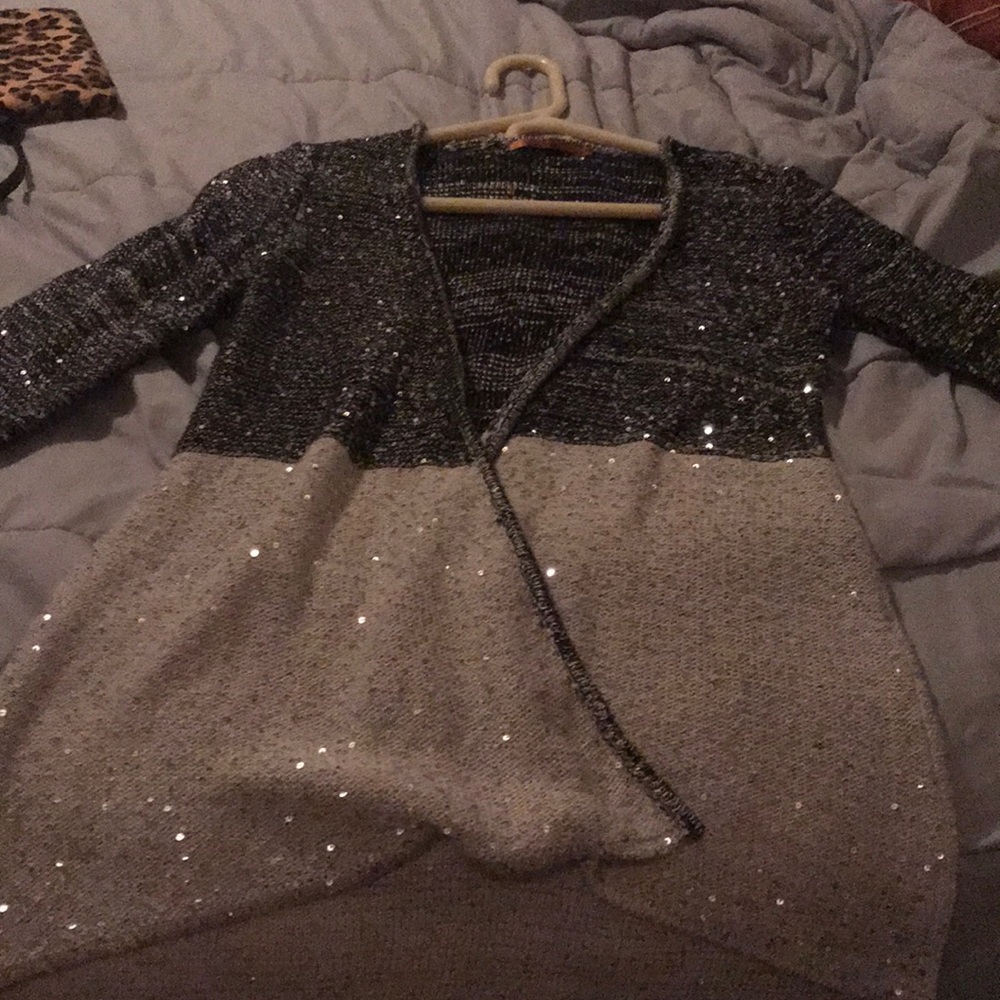 Beautiful Belldini Sweater